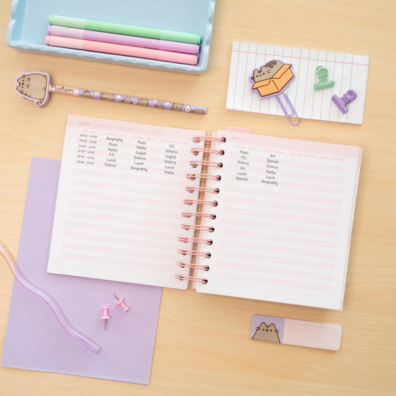 Pusheen - Daily Planner 2025/2026 Image 3