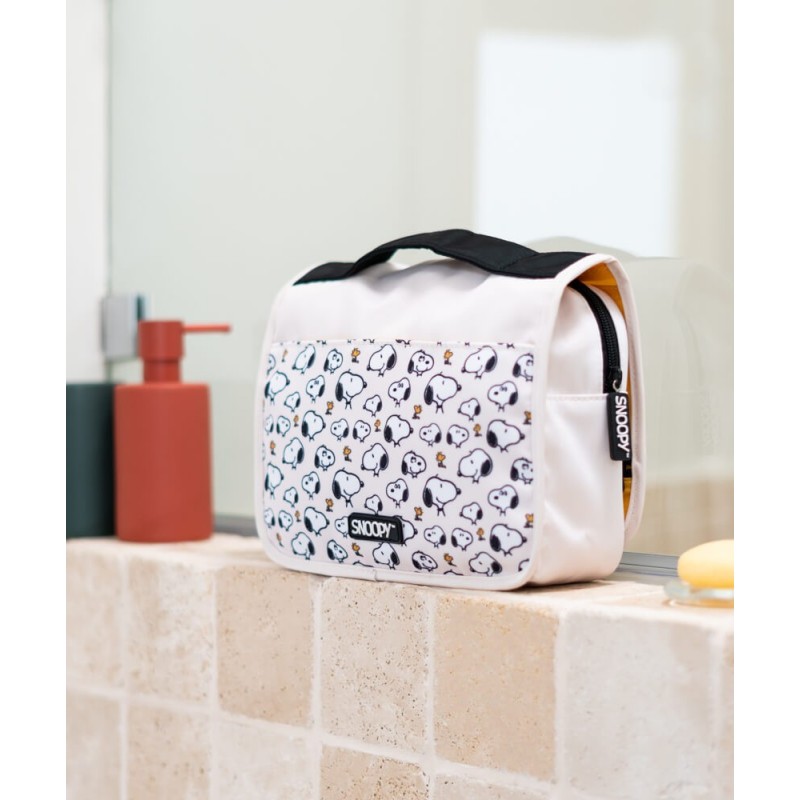 Snoopy - Travel Toiletry Bag with Hanging Hook Image 5