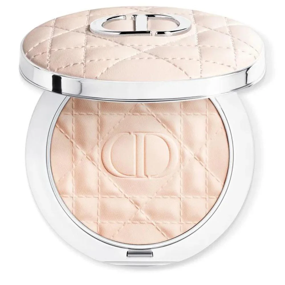 Dior Forever Nude Pdr 01 Fair Image 1