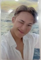 Hype Vibes Official Photocard