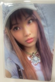 New Jeans Official Photocard