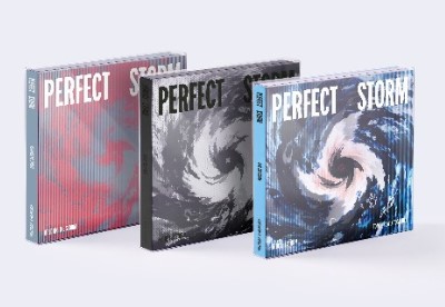 TOMORROW X TOGETHER 9th Mini Album [PERFECT STORM] (RIDE THE STORM Ver. / EYE OF THE STORM Ver. / HOLDING THE STORM Ver.) random pick
